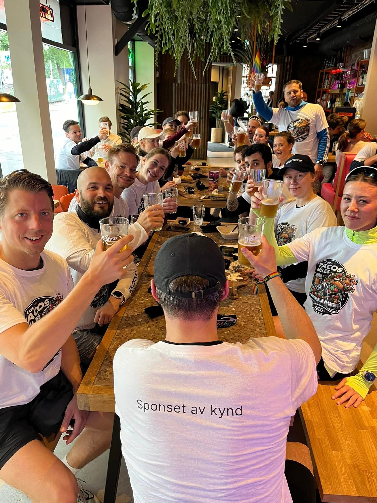 Runners lined up during Los Tacos Miles 2024